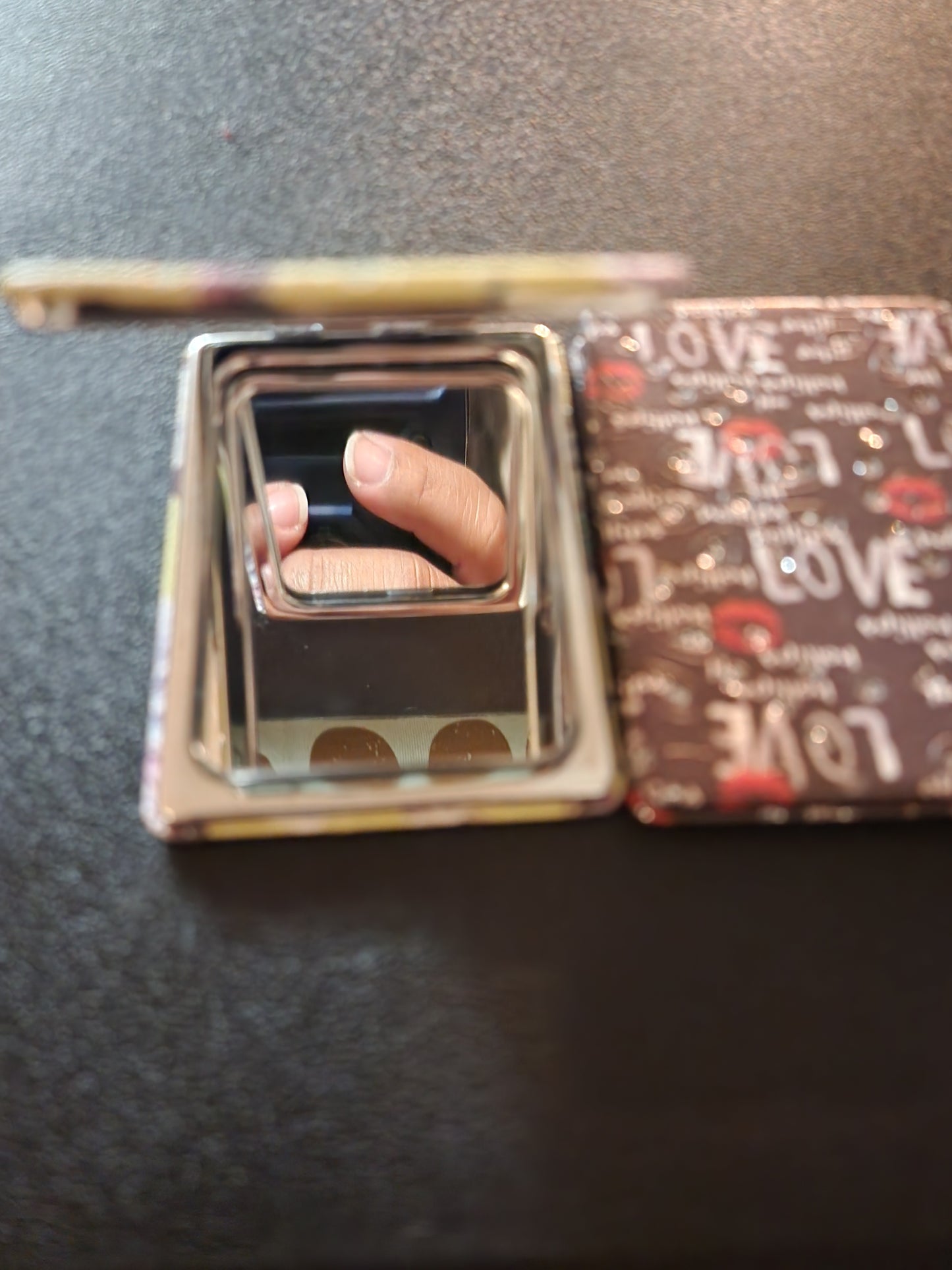 Compact mirrors