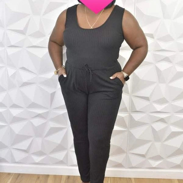 "The Chelsea" Curvy Sleeveless Jumpsuit